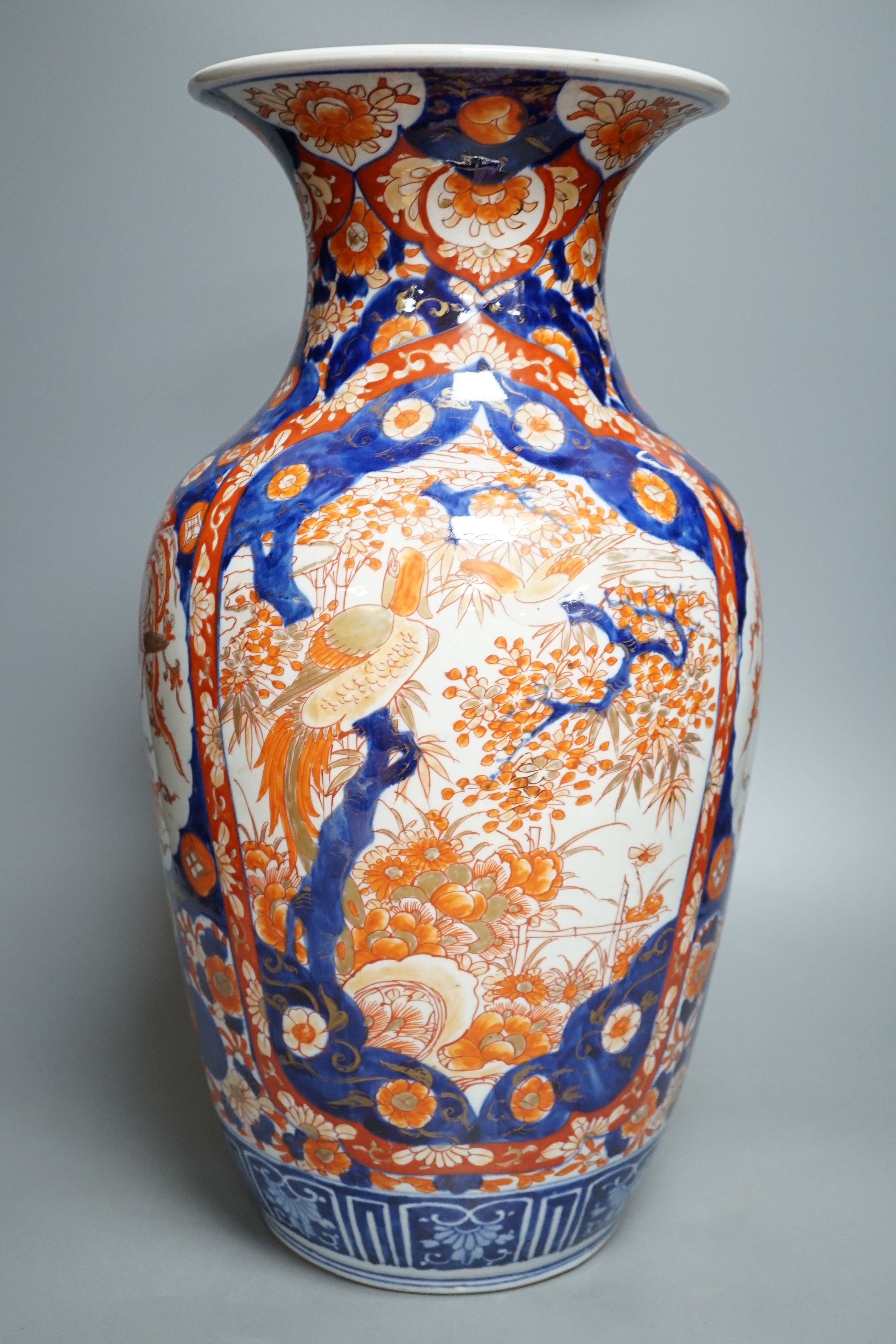 A large Japanese Imari vase, Meiji period, 46cm